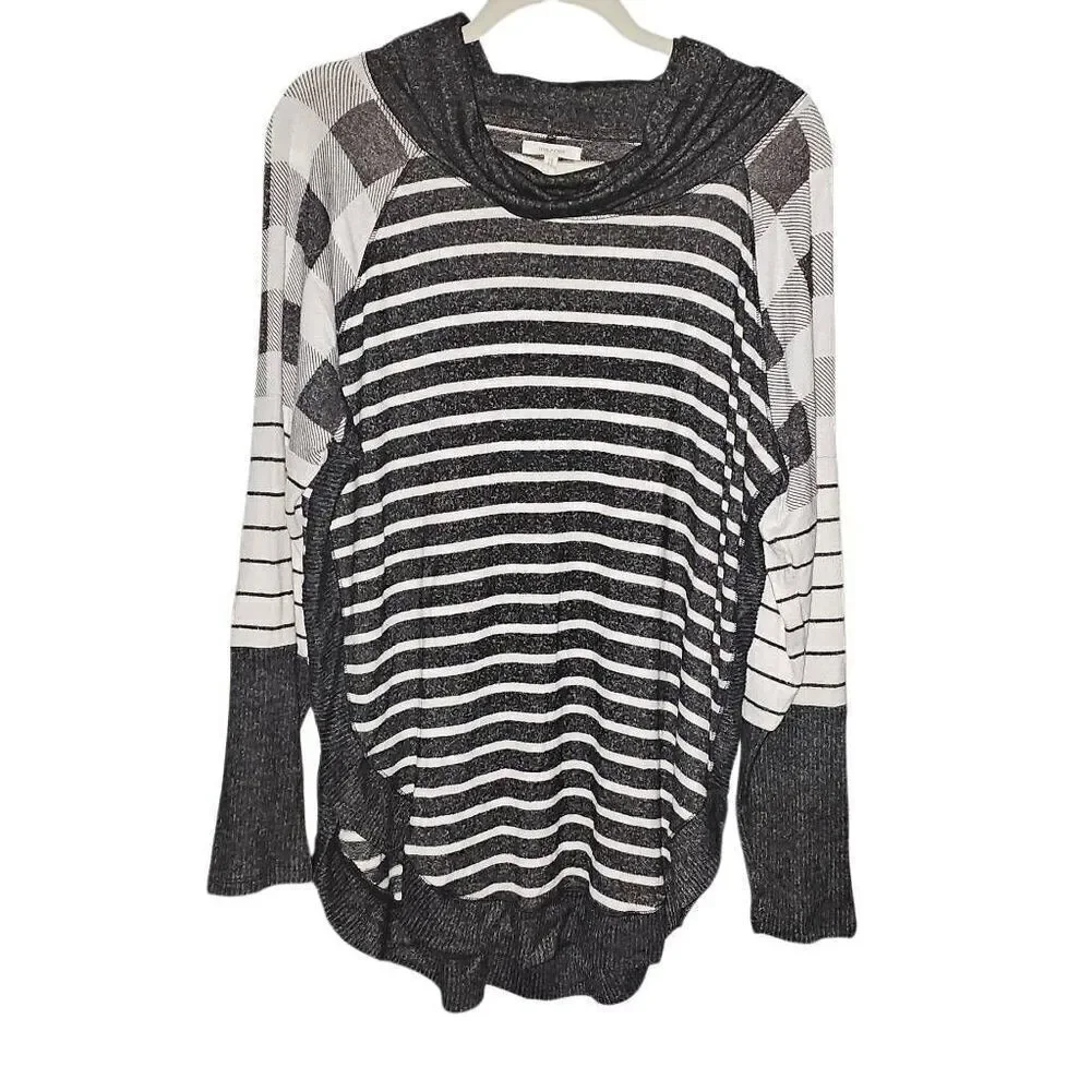 Maurices Cowl neck, soft, long sleeve sweater. Size Large